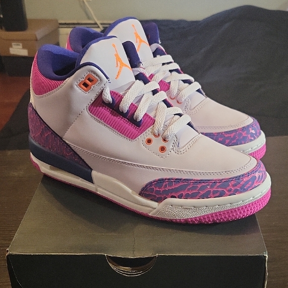 Air Jordan 3 Retro GG "Barely Grape" - White/Purple/Pink- M6Y/W7.5 NWT & BOX - Picture 3 of 11